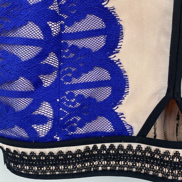 Endless rose top 🌸 - Picture 3 of 8